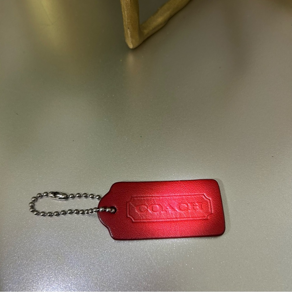Coach ♥️RED♥️ Hangtag